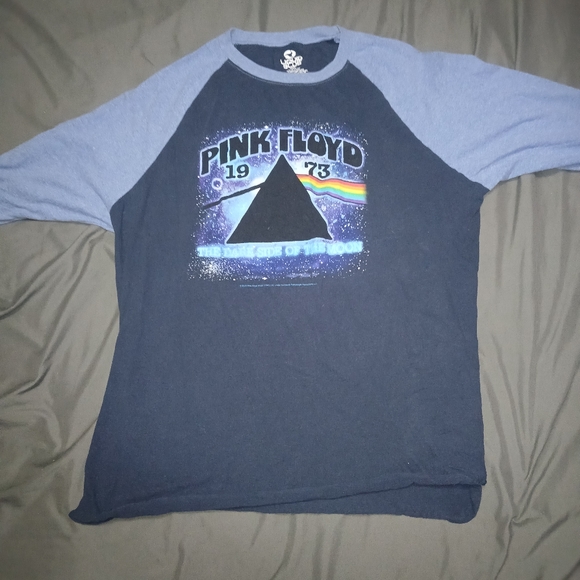 1973 Pink Floyd long sleeve shirt. - Picture 2 of 3